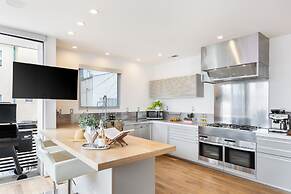 Venice View by Avantstay Walk to Venice Beach Rooftop, Ice Bath, Luxe 