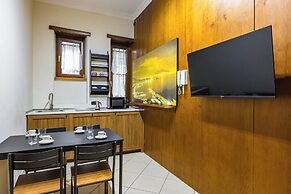 Toledo Bright Apartment by Wonderful Italy