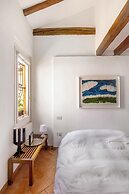 Country Style House in Bologna