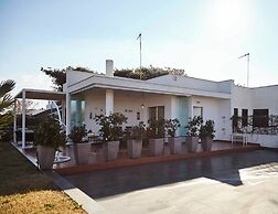 Villa Ca Gio sea view by Wonderful Italy