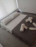 Studio Stratos With 1 Bathrooms