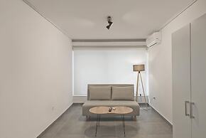 Studio Stratos With 1 Bathrooms