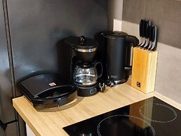 Studio Stratos With 1 Bathrooms