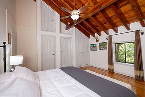 Casa Rincón by Lumina