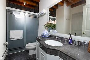 Casa Rincón by Lumina