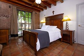 Casa Rincón by Lumina