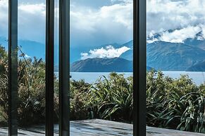 Aurum - Luxury Villa - Lake Views