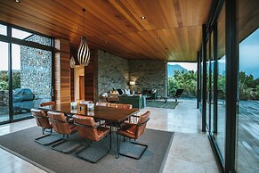 Aurum - Luxury Villa - Lake Views