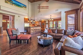 Lux Townhome Next to Village by Sierra Getaways