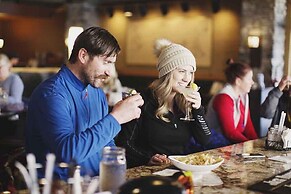 Lux Townhome Next to Village by Sierra Getaways