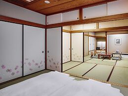 ROYAL PINES HOTEL CHIBA