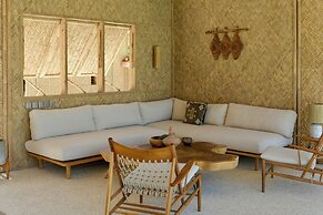 The Cabins Sandy Bay