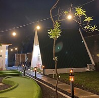 Tropical House and Mini Golf Yogyakarta