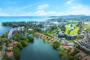 Laguna 2BR Apartment 2223 in Allamanda 2