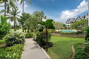 Laguna 2BR Apartment 2223 in Allamanda 2