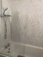 Ayr Refurbished May 2024 3 Bedroom 140m2 Detached House With Private G