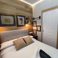 STUDIOS OR PRIVATE ROOMS