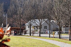 Hampshire Holiday Parks - Arrowtown