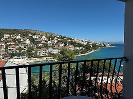 Apartments Villa Bella