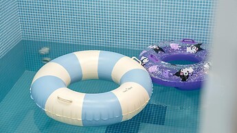 Gapyeong Nomadrium Poolvilla Pension