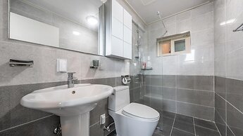 Gapyeong Nomadrium Poolvilla Pension