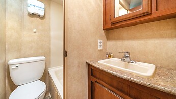 Gyeongju Yongcheonsu Caravan