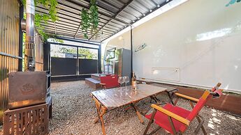 Gyeongju Yongcheonsu Caravan