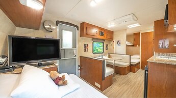 Gyeongju Yongcheonsu Caravan