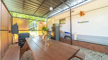 Gyeongju Yongcheonsu Caravan