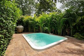 Tropical Chalet 3BR Pool Villa Pasak 3