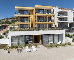 MEDITERANA Art Deco Resort