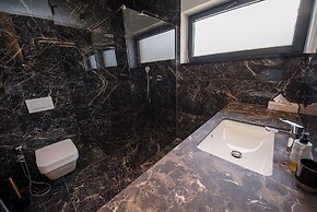 MEDITERANA Art Deco Resort