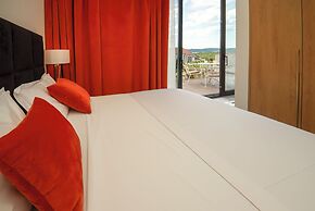 MEDITERANA Art Deco Resort