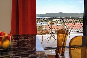 MEDITERANA Art Deco Resort