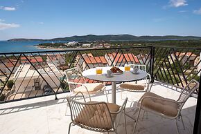 MEDITERANA Art Deco Resort