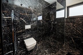 MEDITERANA Art Deco Resort