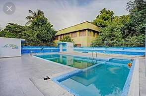 Coastal Grand La Flora Beach Resort