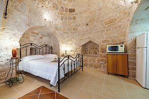 Trullo del Bosco In Martina Franca