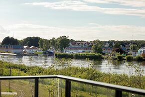 Wellness Resort & SPA Parking by Renters