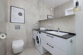 Wellness Resort & SPA Parking by Renters