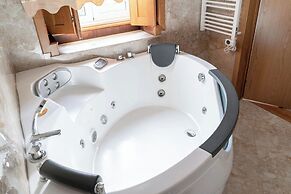 Elegância & Carros Hotel