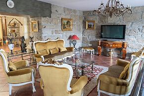 Elegância & Carros Hotel