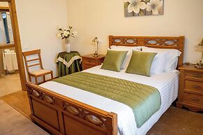 Elegância & Carros Hotel