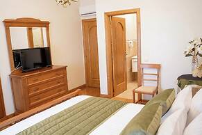 Elegância & Carros Hotel