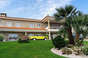 Elegância & Carros Hotel