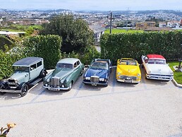 Elegância & Carros Hotel