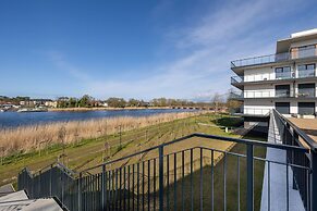 Dziwnów SPA & Parking by Renters