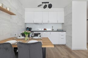 Dziwnów SPA & Parking by Renters