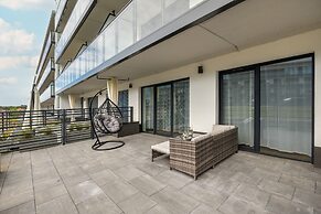 Dziwnów SPA & Parking by Renters