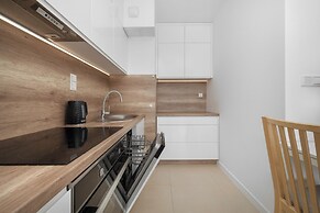 Wrocław Apartment for 4 by Renters